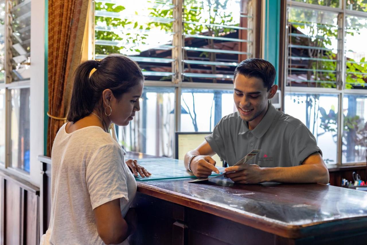 Alajuela City Hotel & Guest House المظهر الخارجي الصورة